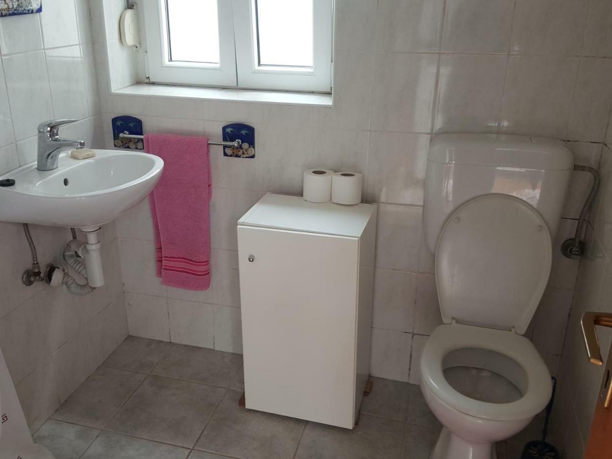 Apartmani Sole Vis Ngoại thất bức ảnh